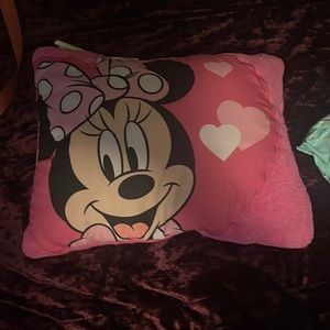 Minnie Mouse pillow